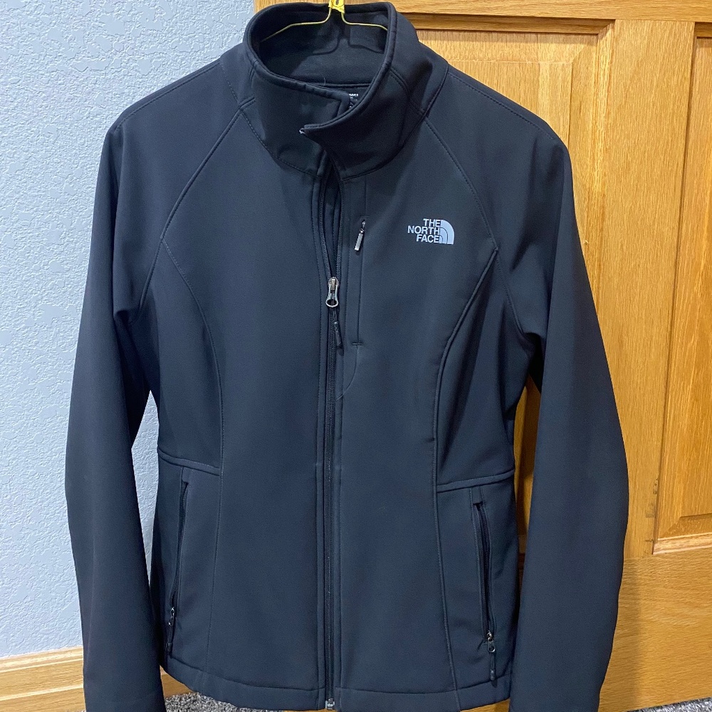 Women’s North Face Coat
